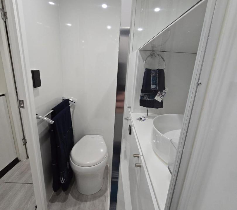 Photo of Bathroom in Main Beach