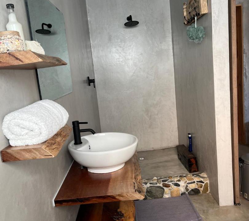 Photo of Bathroom in Wavecrest