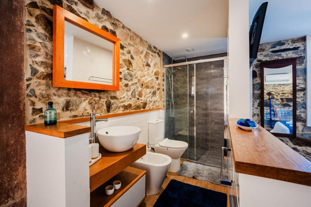 Photo of Bathroom in Lousa