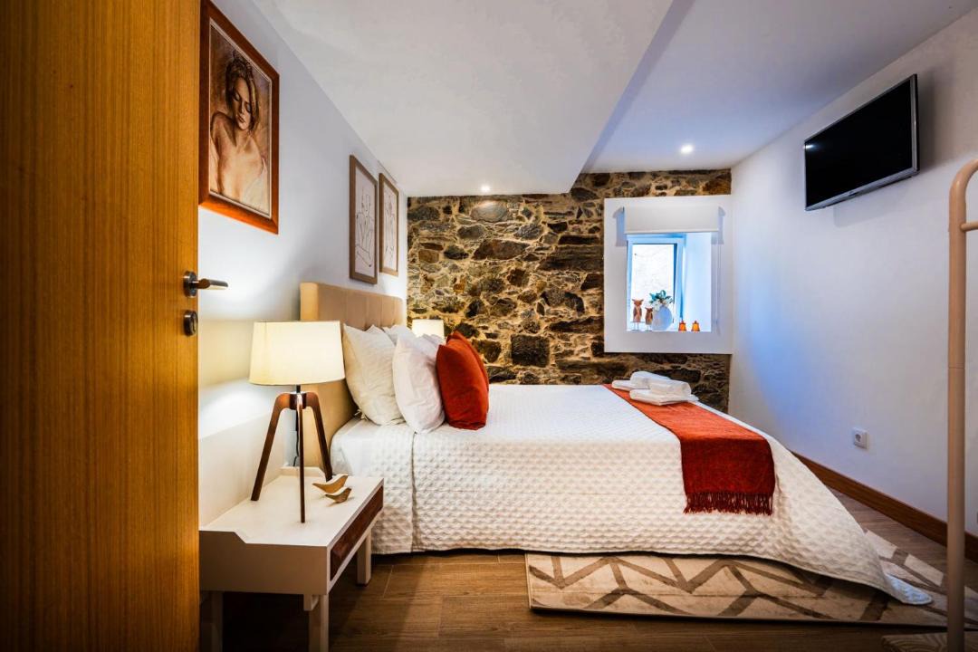 Photo of Bedroom in Lousa