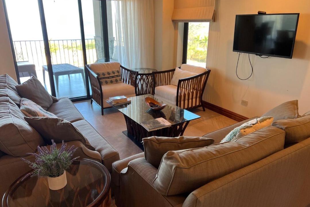 Photo of Livingroom in Panama Beach