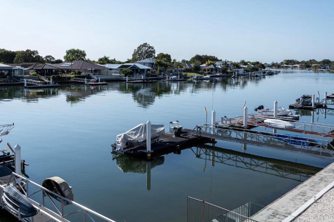 Photo of Others in Pelican Waters