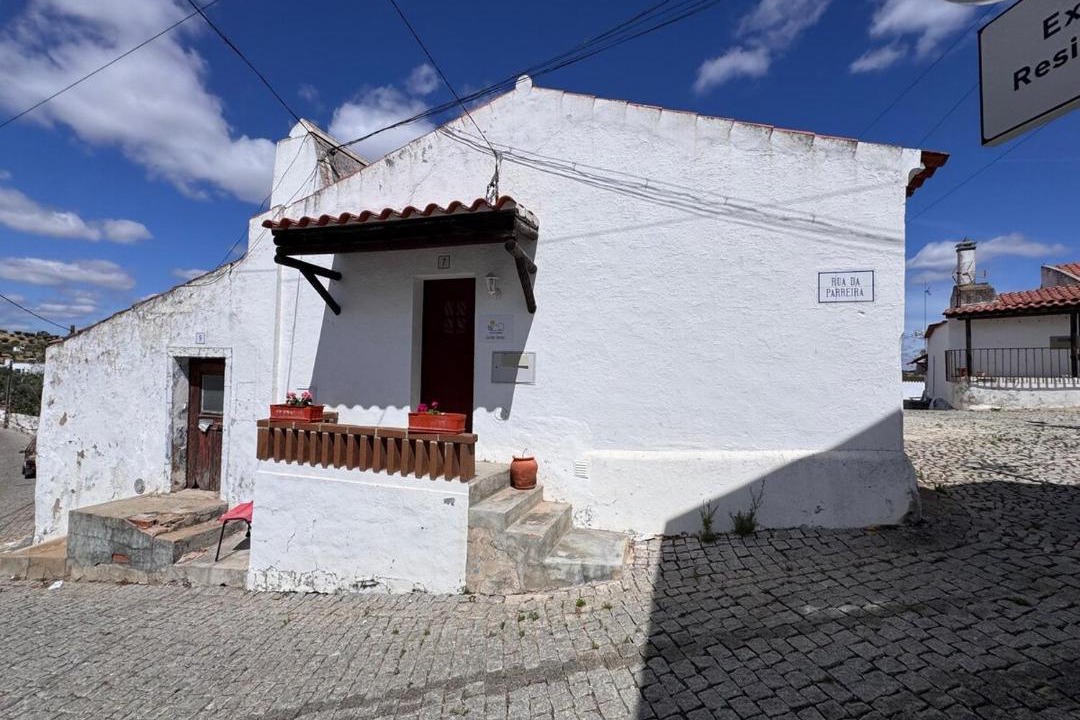 Photo of Buildings in Portel
