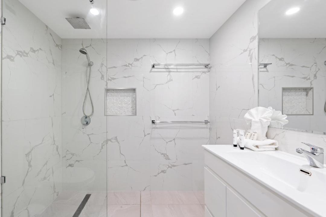 Photo of Bathroom in Mermaid Beach
