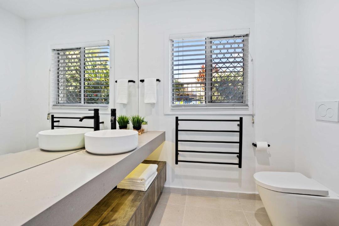 Photo of Bathroom in Mermaid Beach