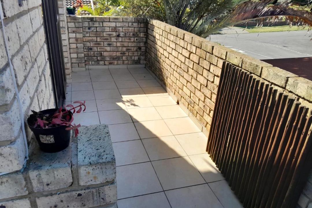 Photo of Patio Balcony in Aston Bay