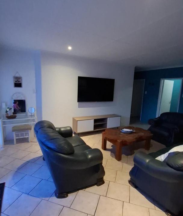 Photo of Livingroom in Wavecrest