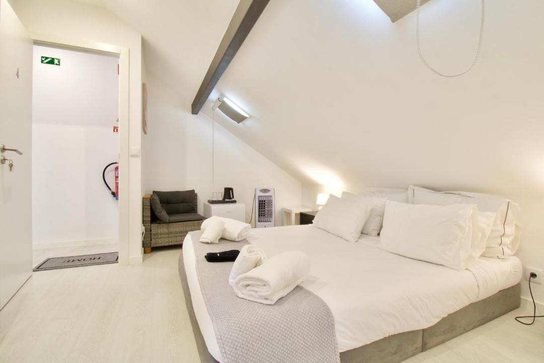 Photo of Bedroom in Cacilhas