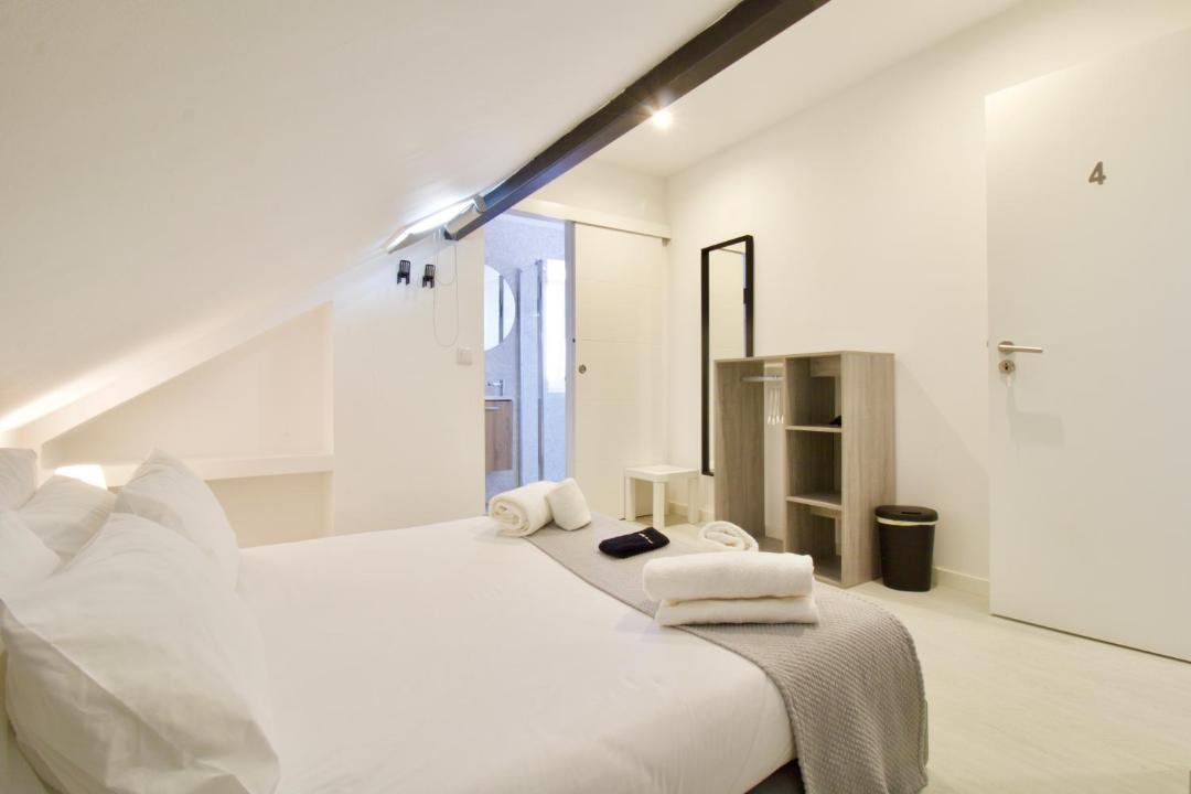 Photo of Bedroom in Cacilhas