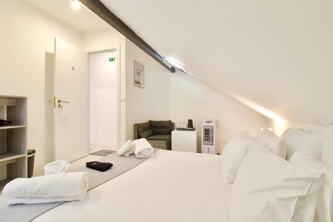 Photo of Bedroom in Cacilhas