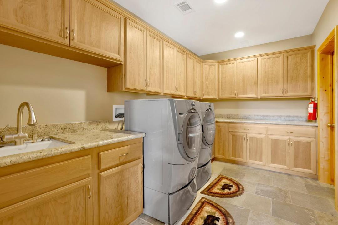 Photo of Others in Castle Glen Estates