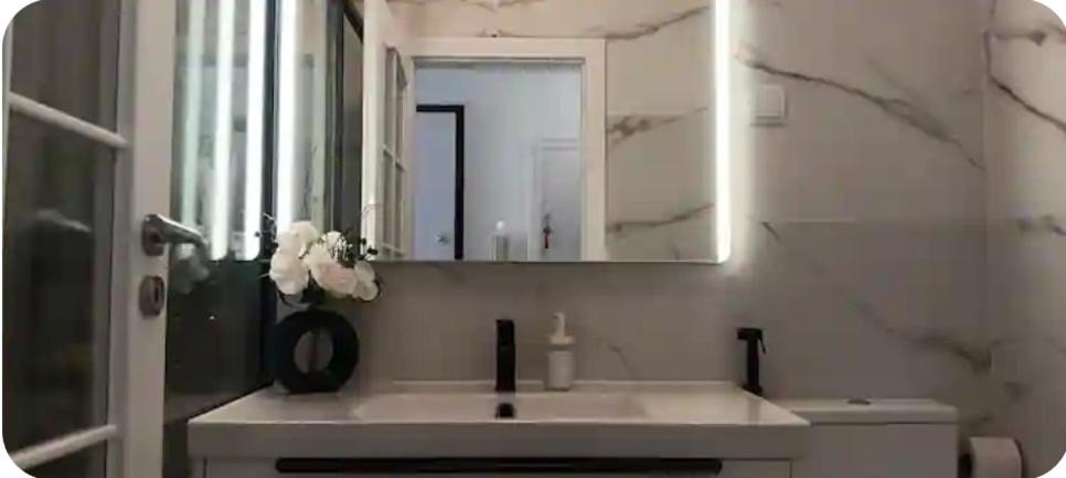 Photo of Bathroom in Parque das Nacoes