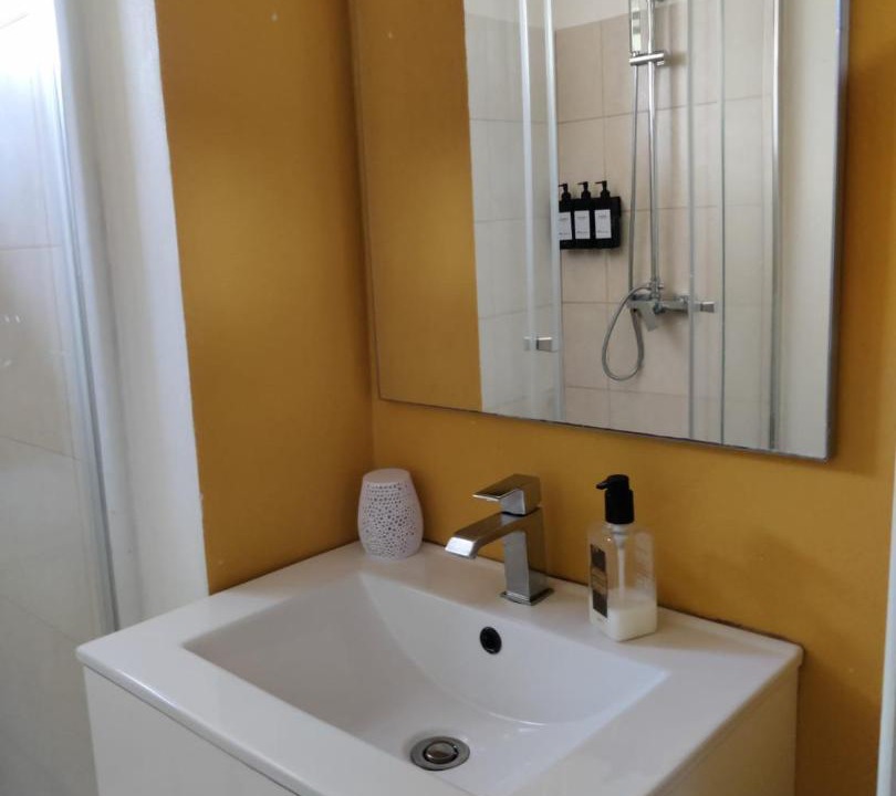 Photo of Bathroom in Mertola