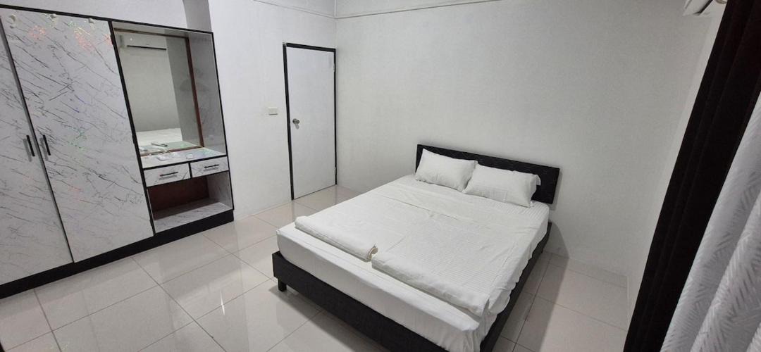 Photo of Bedroom in Suva