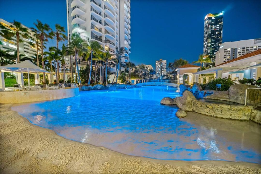 Photo of Others in Surfers Paradise