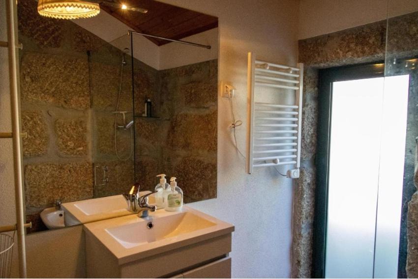 Photo of Bathroom in Gouveia