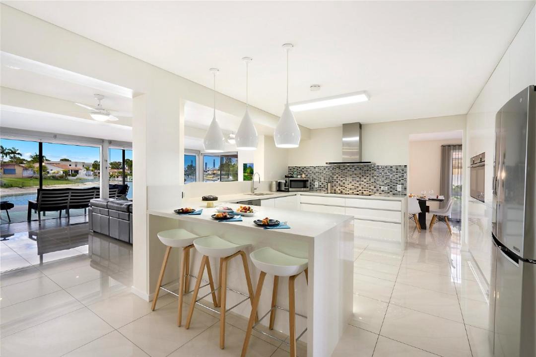 Photo of Kitchen in Broadbeach Waters