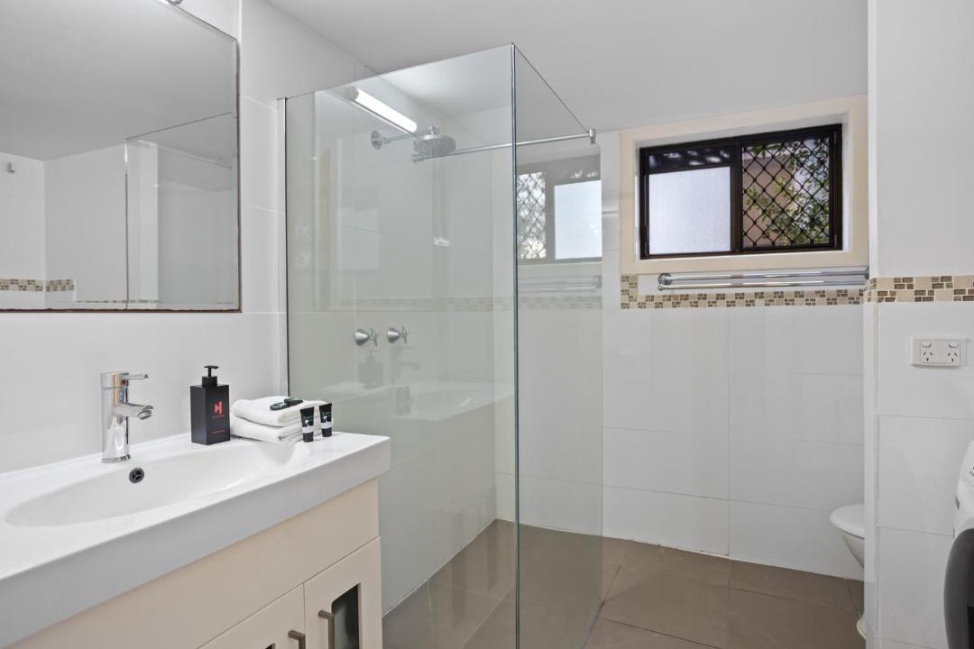 Photo of Bathroom in Broadbeach