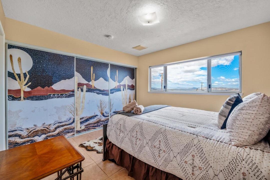 Photo of Bedroom in Twentynine Palms