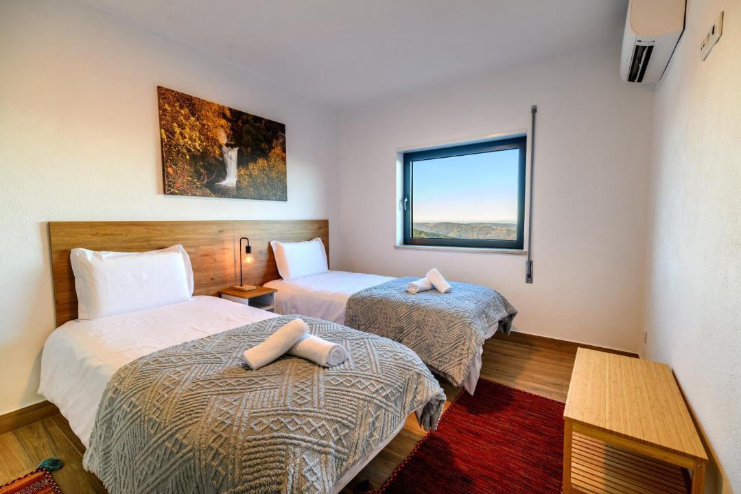 Photo of Bedroom in Lapa dos Dinheiros