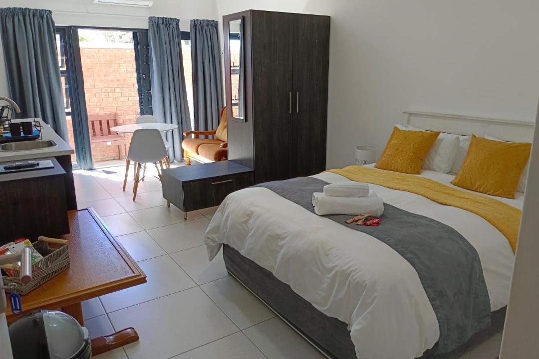 Photo of Bedroom in Aston Bay