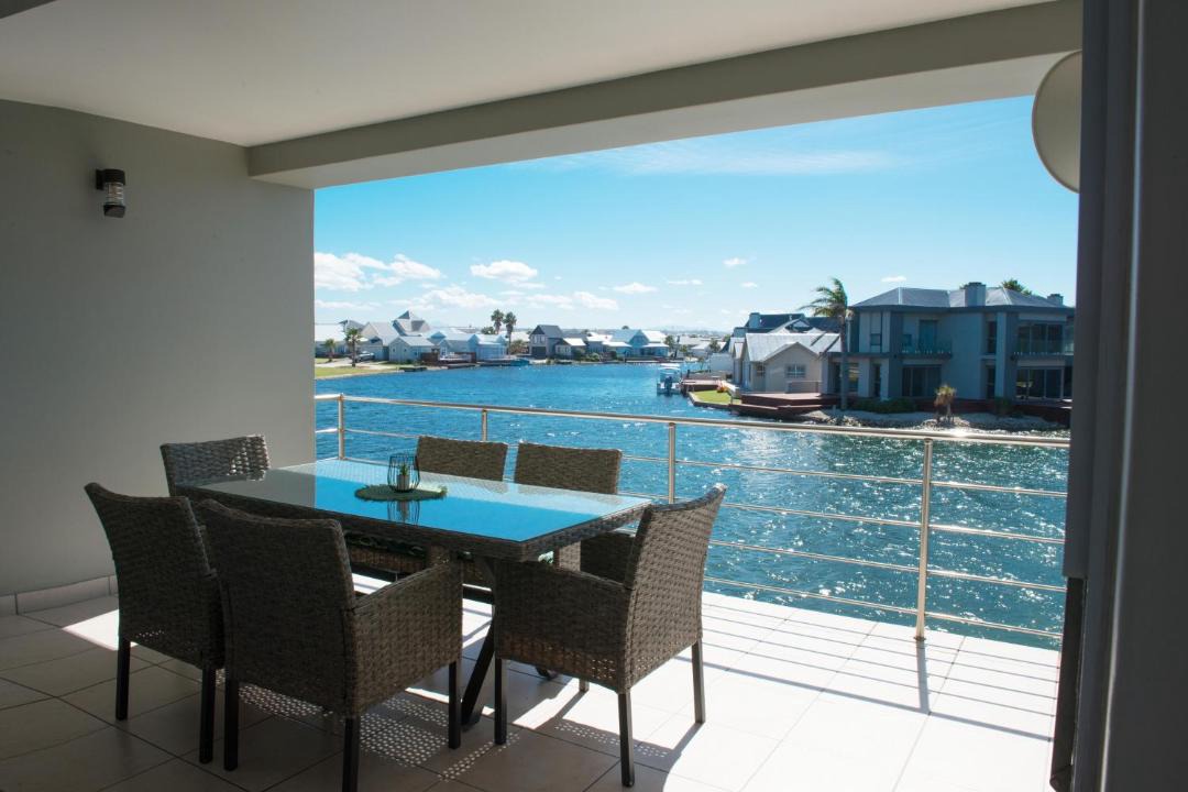 Photo of Patio Balcony in Marina Martinique