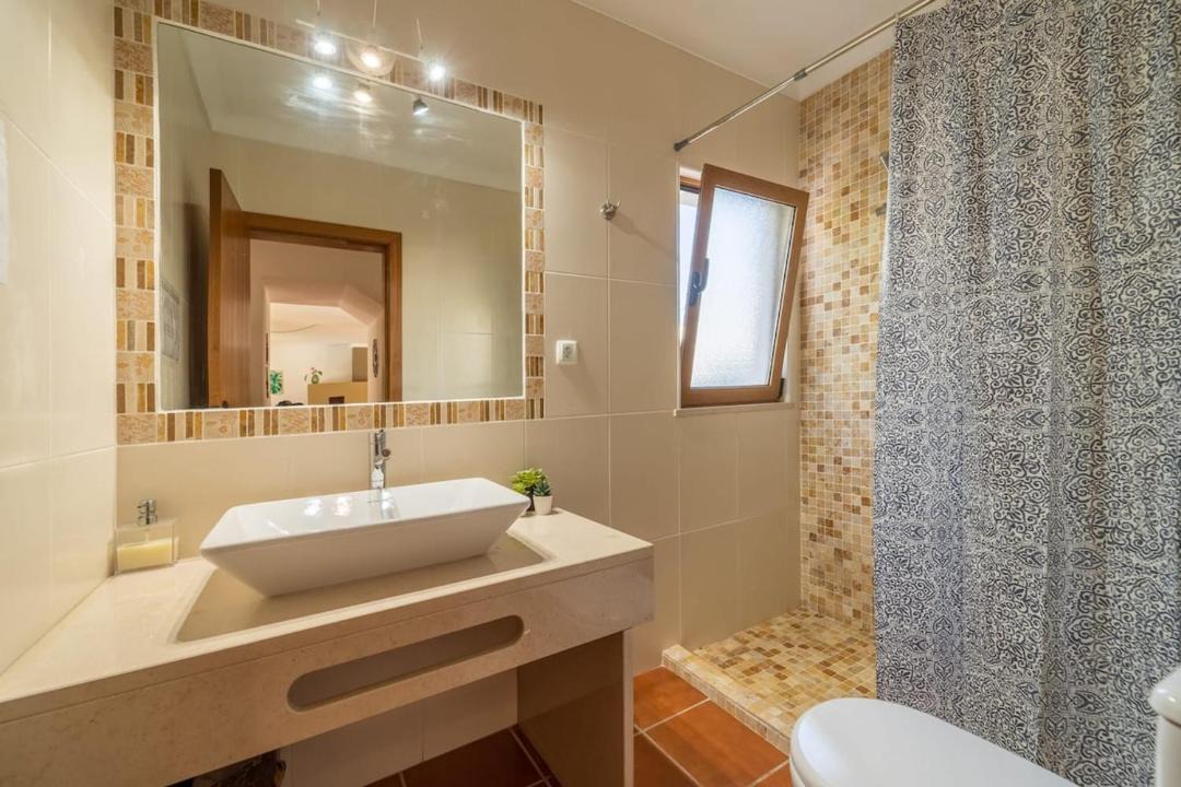 Photo of Bathroom in Aljezur