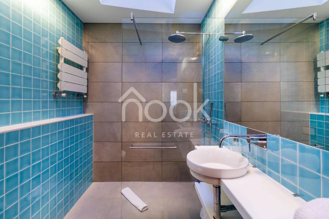 Photo of Bathroom in Cascais