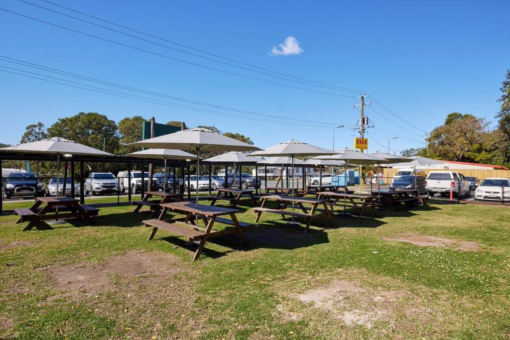 Photo of Others in Oxenford
