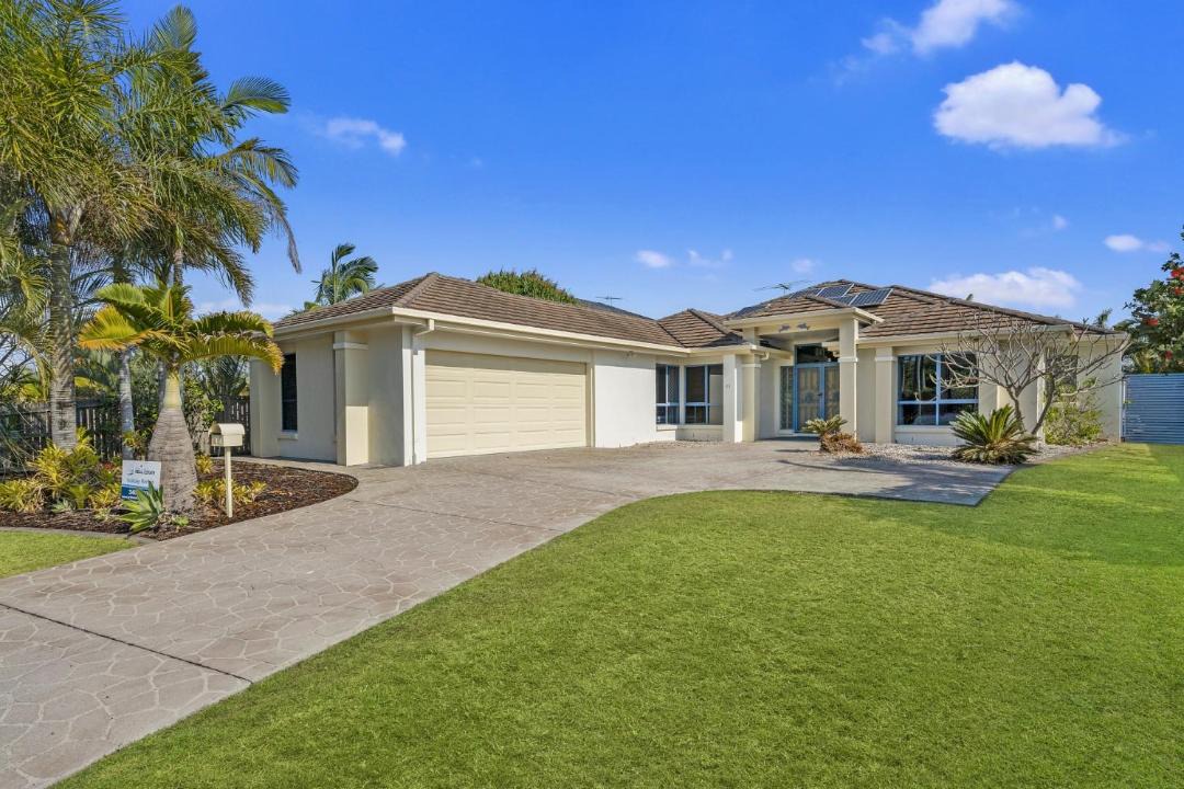 Photo of Others in Banksia Beach
