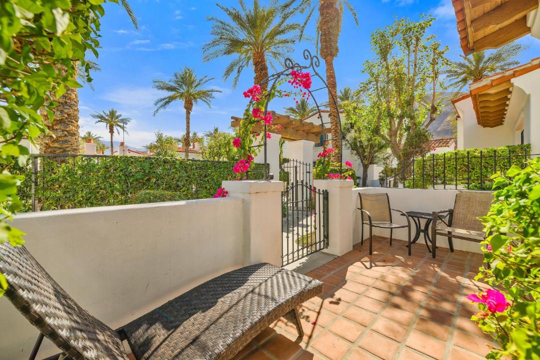 Photo of Patio Balcony in La Quinta