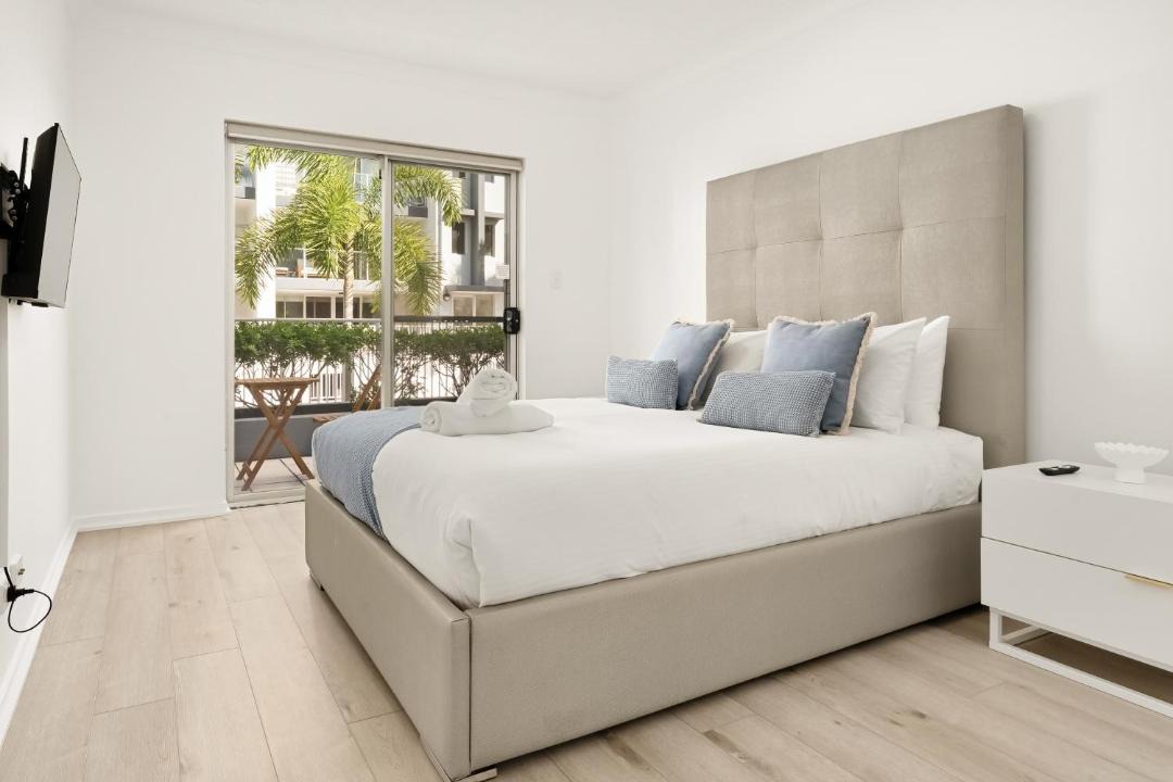 Photo of Bedroom in Mermaid Beach
