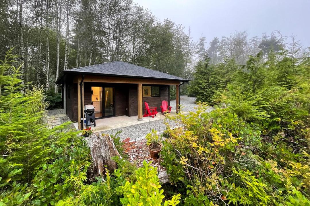 Photo of Others in Tofino
