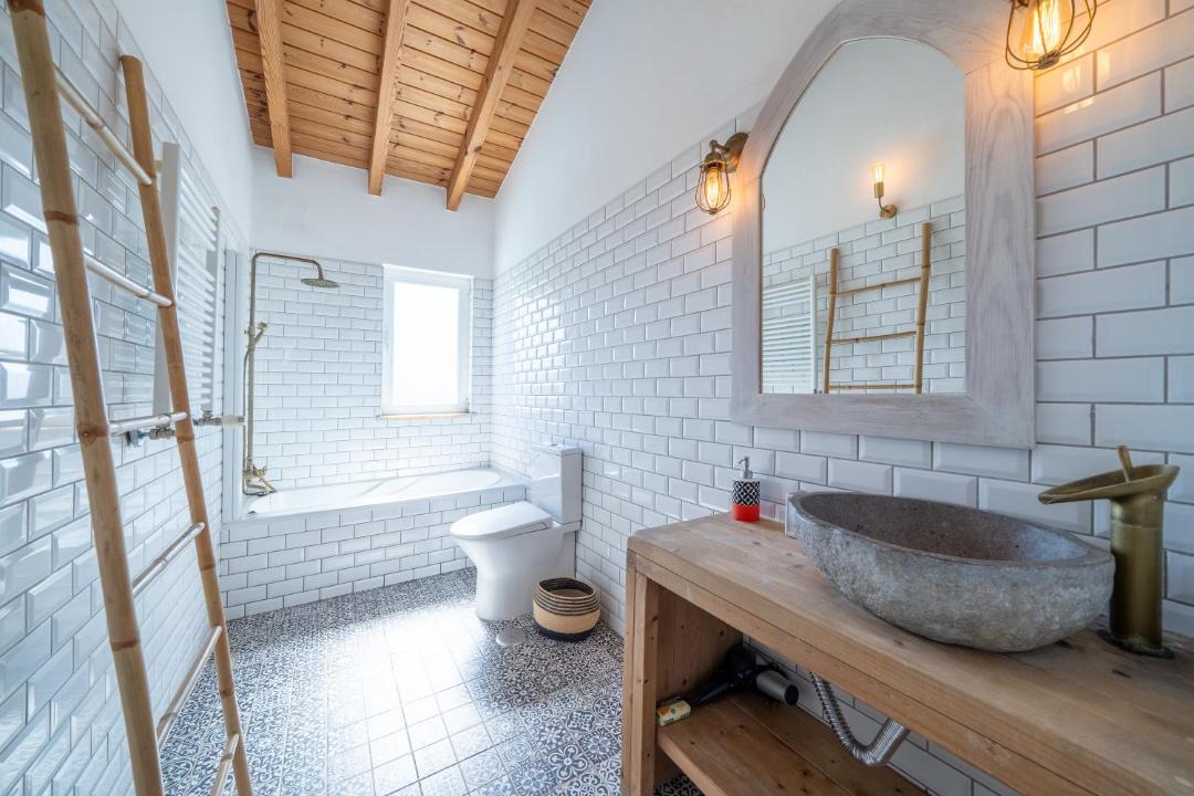 Photo of Bathroom in Aljezur