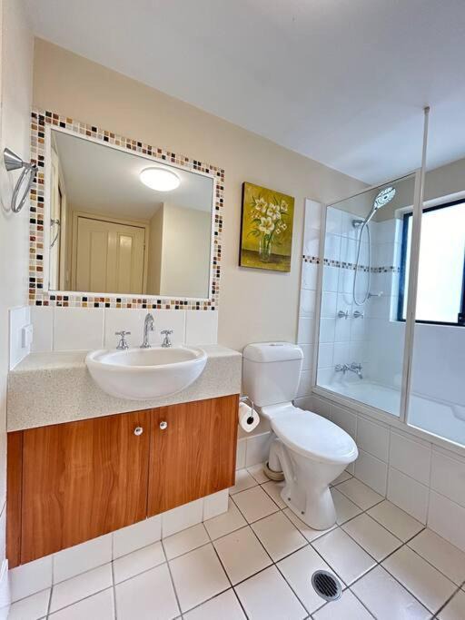 Photo of Bathroom in Mermaid Beach