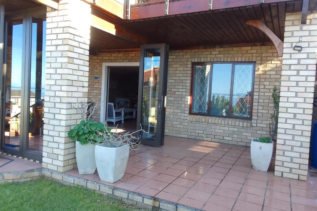 Photo of Patio Balcony in Wavecrest