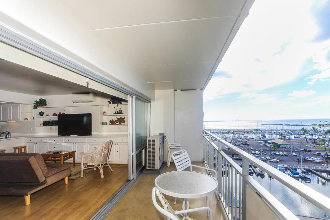 Photo of Patio Balcony in Waikiki