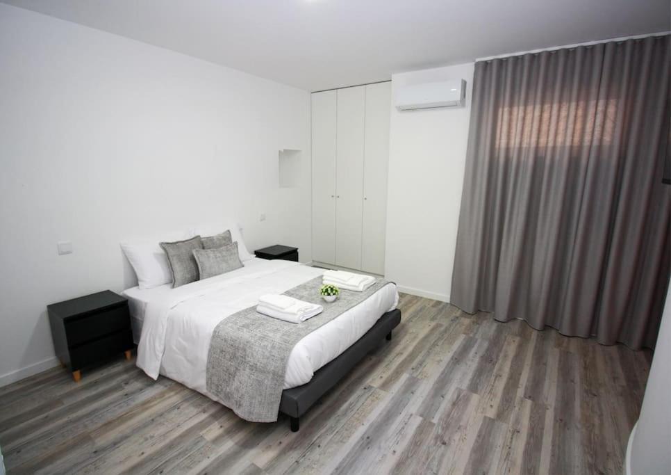 Photo of Bedroom in Oliveira De Azemeis