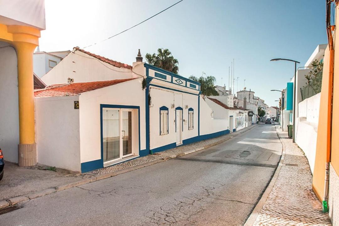 Photo of Buildings in Mato Serrao