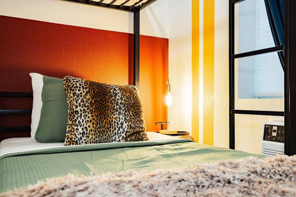 Photo of Bedroom in Gateway District