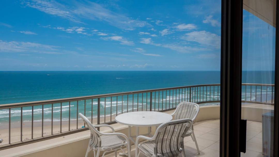 Photo of Patio Balcony in Main Beach