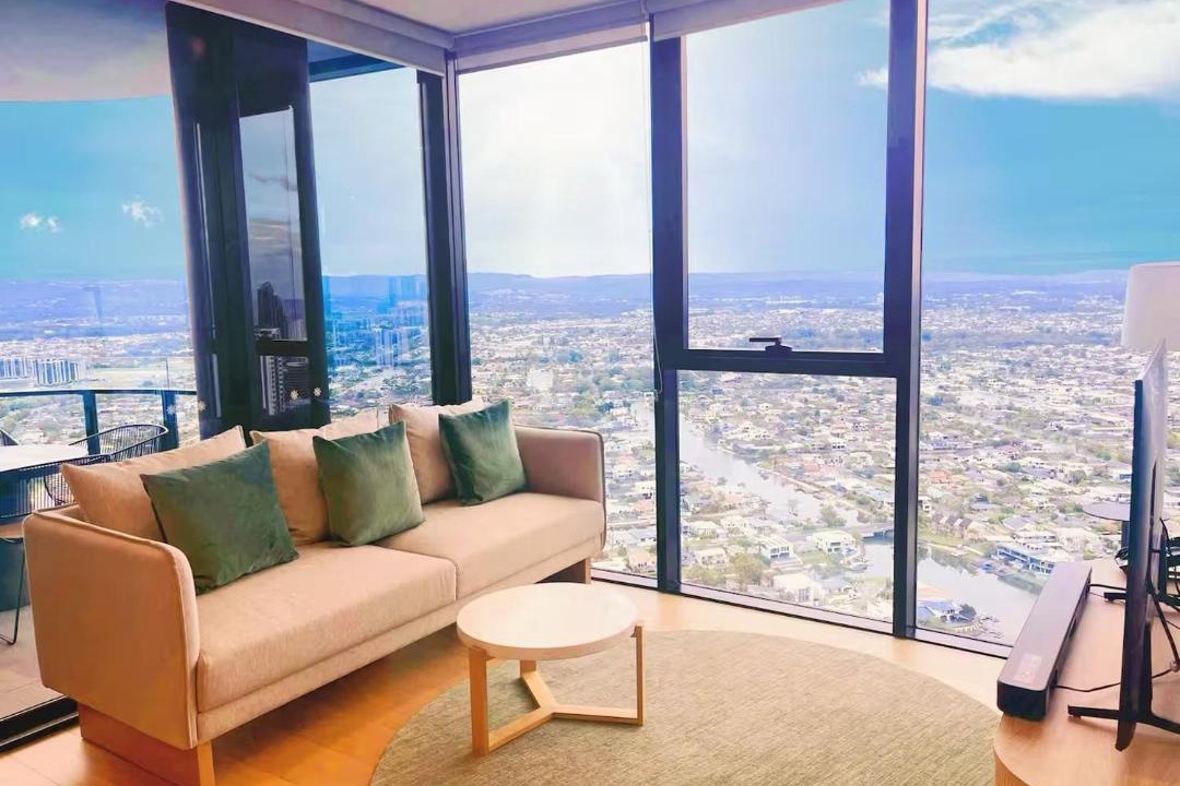 Photo of Livingroom in Mermaid Waters