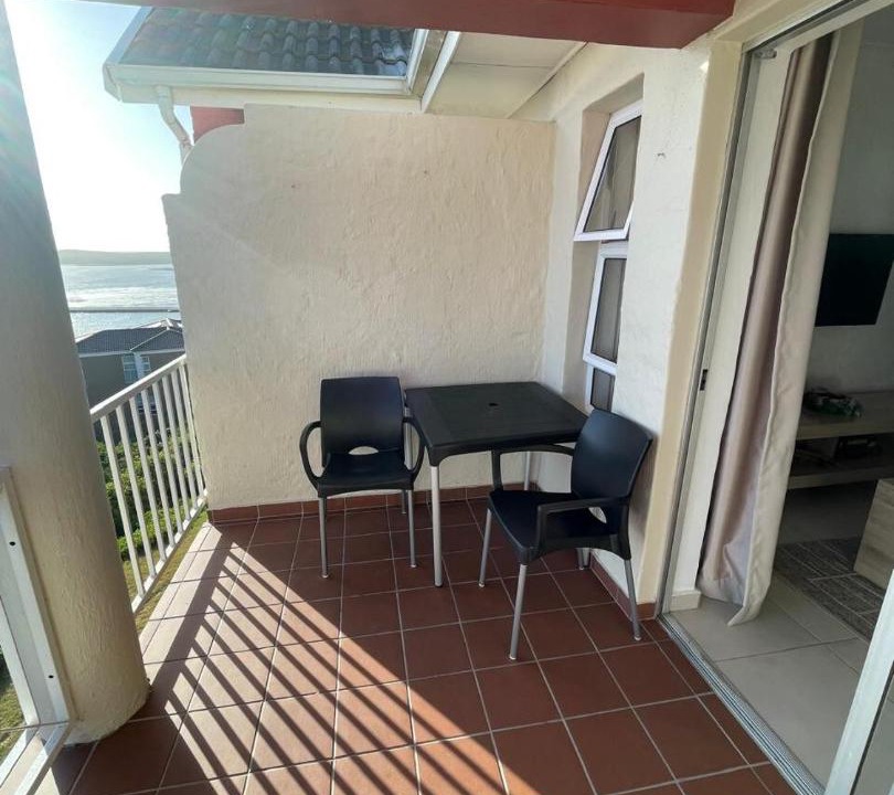 Photo of Patio Balcony in Aston Bay