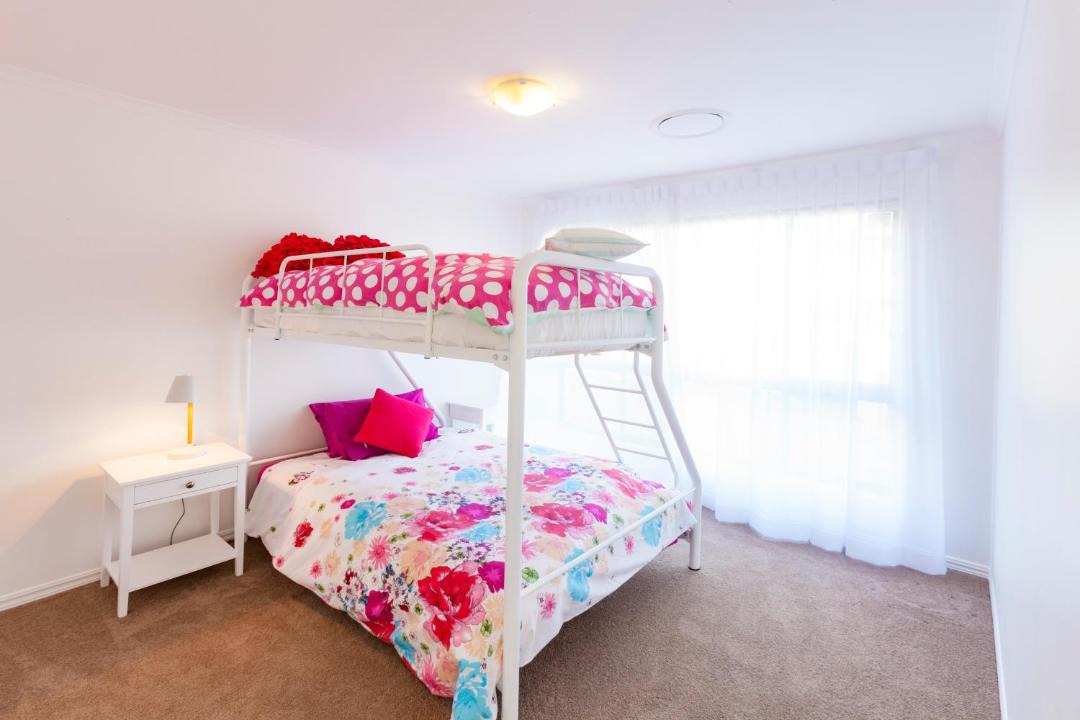 Photo of Bedroom in Mermaid Waters