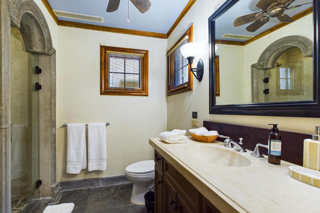 Photo of Bathroom in Playa Langosta