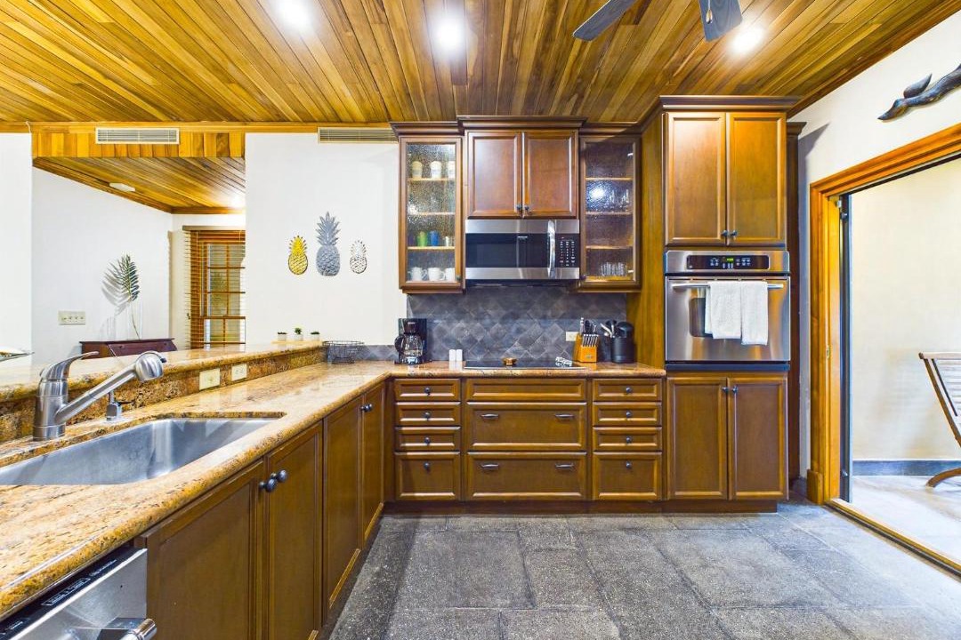 Photo of Kitchen in Playa Langosta