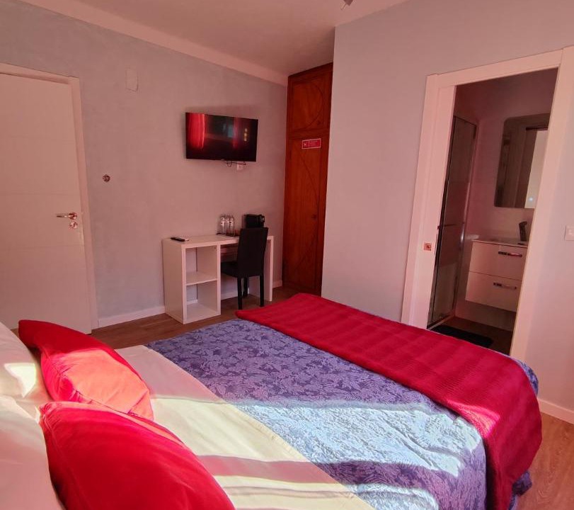 Photo of Bedroom in Loures
