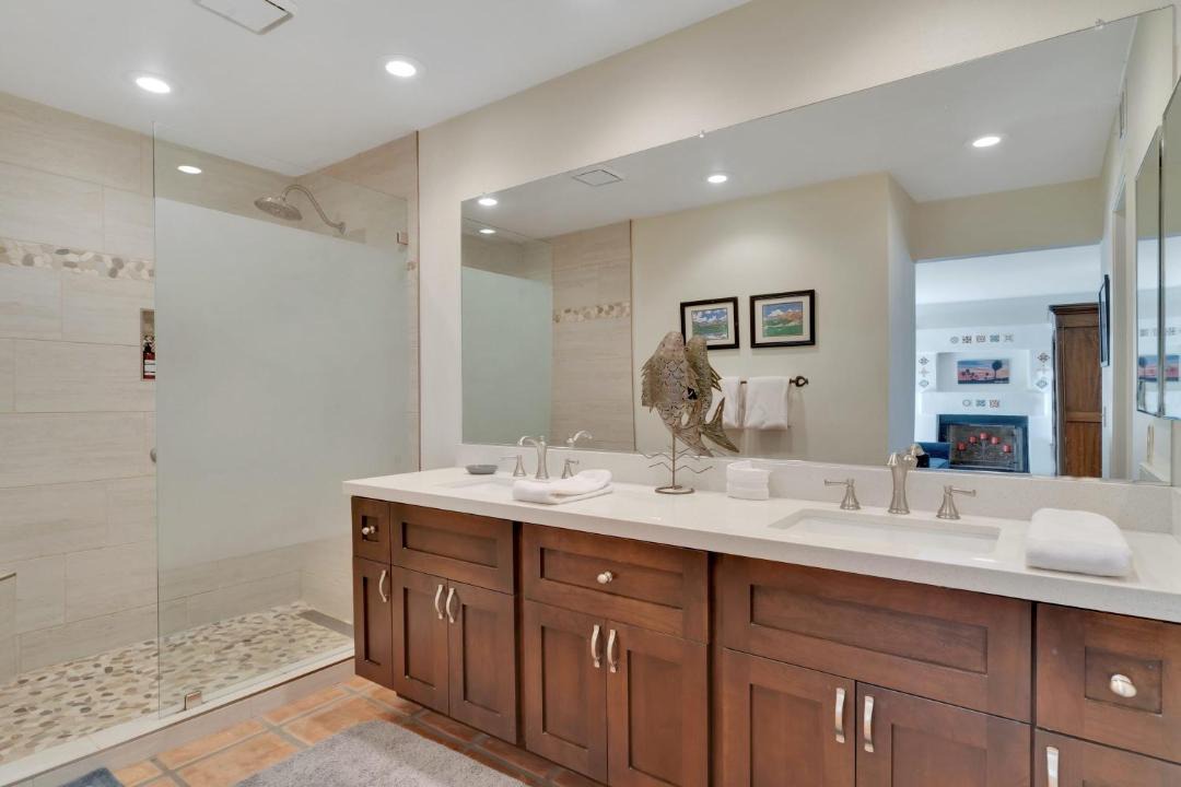 Photo of Bathroom in La Quinta