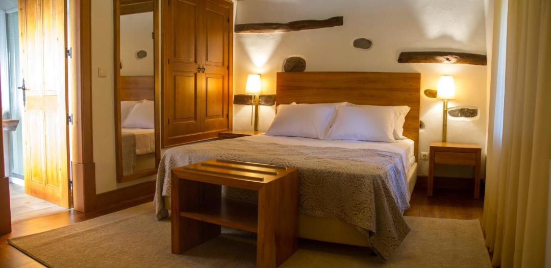 Photo of Bedroom in Oleiros