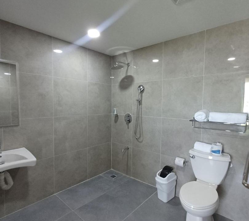 Photo of Bathroom in Limon